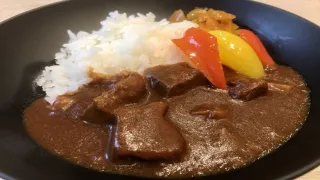 ご当地逸品・朝食バイキングの牛タンカレー